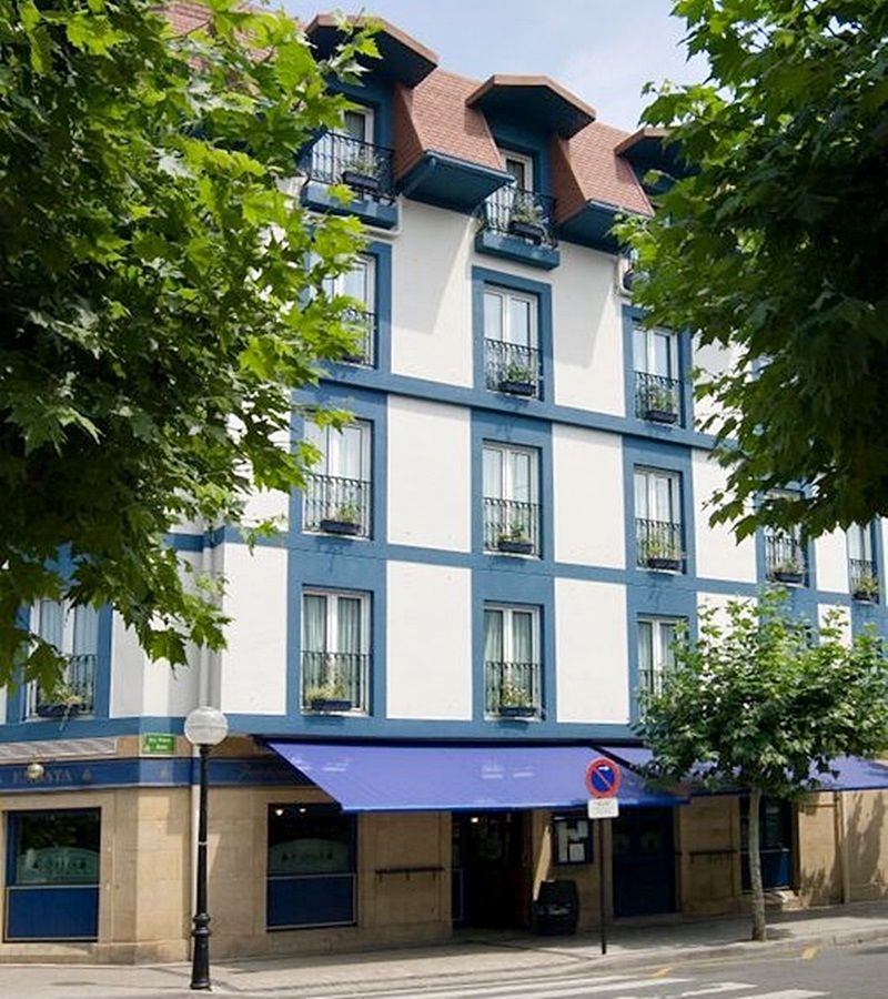 Apartamentos Jauregui Ондаррібія Екстер'єр фото